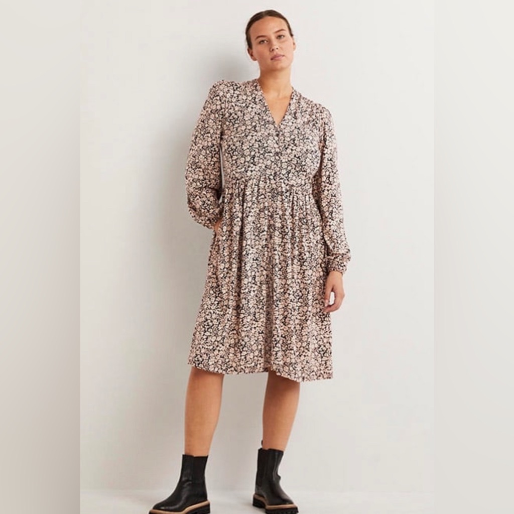 Boden Button Through Jersey Dress In Rope Petal Bloom